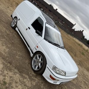 Ford Escort Van Mk6 RS2000 Engine and Interior