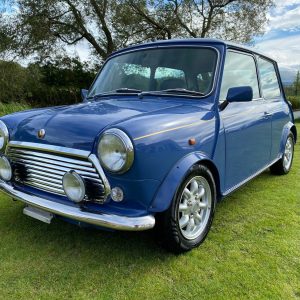 ROVER MINI COOPER 40TH ANNIVERSARY EDITION IN ISLAND BLUE AUTO ONLY 18000 MILES