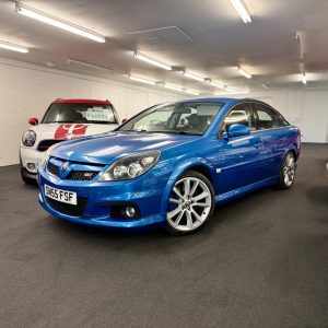 Vauxhall Vectra VXR 2005 2.8L V6 24V Hatchback Petrol Manual