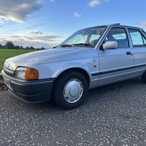 Ford Escort Mk4 Ghia 1.4 1990