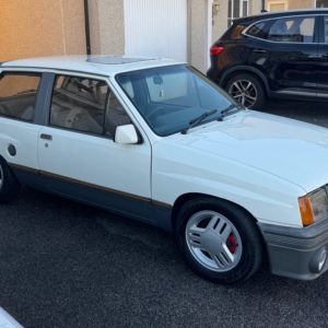 Vauxhall Nova 1.3 SR