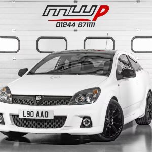 2010 Vauxhall Astra 2.0T 16V VXR Arctic 3dr (250ps) - Superb Example Limited Edi