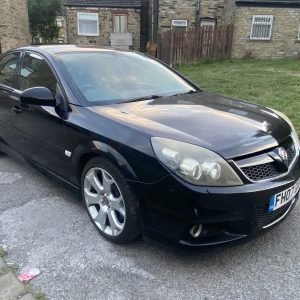 VAUXHALL VECTRA VXR HATCHBACK BLACK