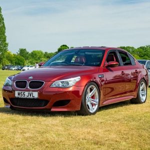 BMW M5 E60 V10